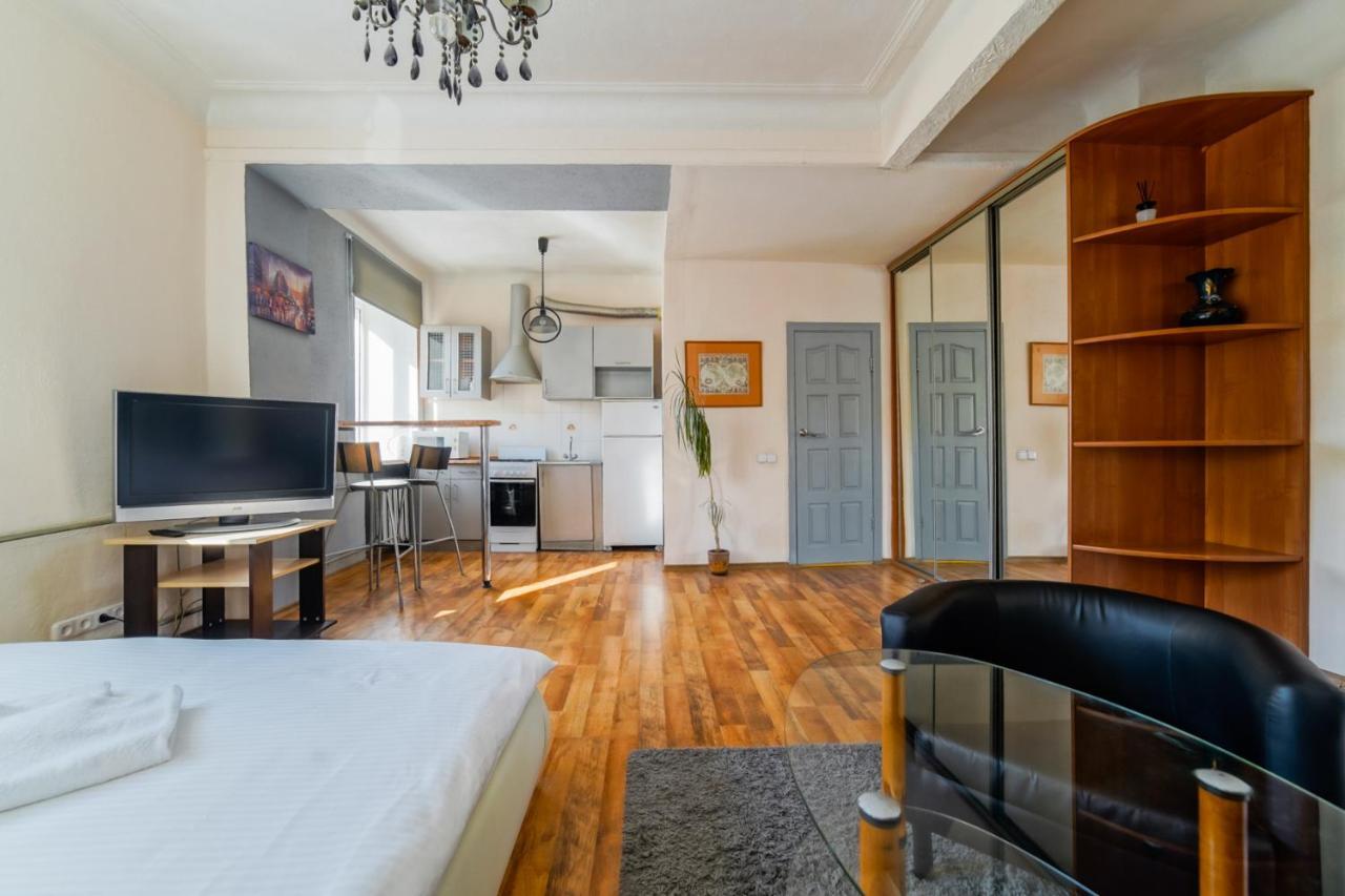 In The Center Of Minsk Apartment Luaran gambar