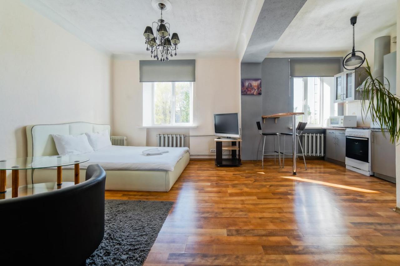 In The Center Of Minsk Apartment Luaran gambar